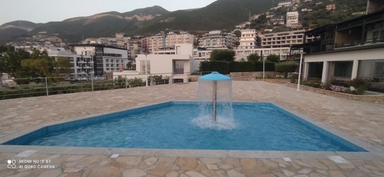 Matthews Beach House Vlore Exterior photo