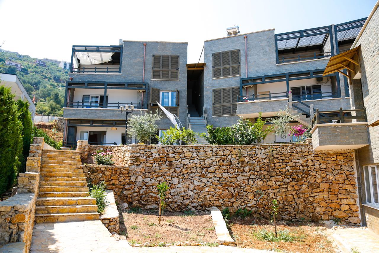 Matthews Beach House Vlore Exterior photo